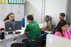 Governo do Amazonas inicia regularização fundiária para 210 famílias no Parque Residencial Liberdade