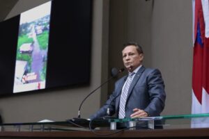 Cheia em Boca do Acre e avanço na BR-317 são destaques na Aleam