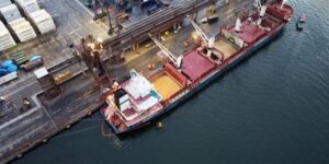 Exportações para os EUA caem 25,5% em janeiro, mas vendas para a China disparam