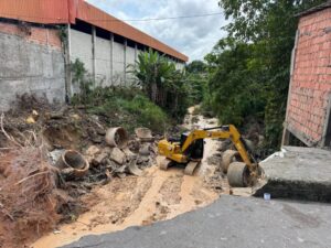 Avenida Autaz Mirim em Manaus recebe obras de infraestrutura e drenagem