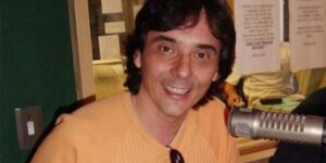 Morre Ricardo Schnetzer, a voz icônica de Tom Cruise e Al Pacino no Brasil, aos 72 anos