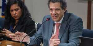 Haddad pede que Congresso resolva o problema dos supersalários no funcionalismo público