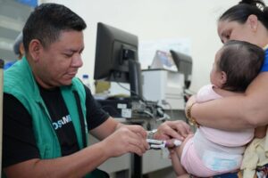 Manaus: vacinação contra gripe para idosos, crianças e gestantes segue até 28 de fevereiro