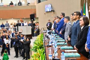 Presidente do TCE-AM participa da abertura dos trabalhos legislativos na CMM
