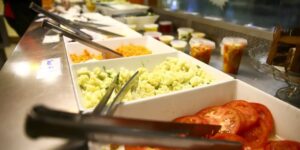 Alelo consegue liminar contra nova regra do vale-alimentação