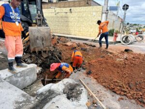Manaus: Prefeitura age no São Jorge para resolver alagamentos causados por lixo e chuvas