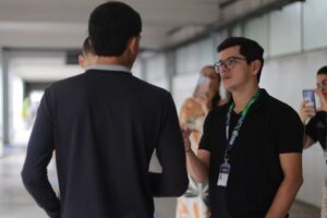 Egressos do sistema socioeducativo ganham bolsas integrais em universidade particular em Manaus