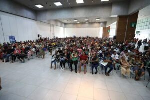 Governo do Amazonas entrega óculos de grau e amplia acesso à saúde ocular