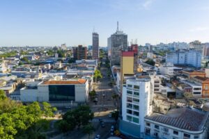 Construção civil em Manaus dispara 41% no início de 2026 com mais alvarás