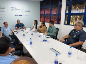 Prefeitura de Manaus capacita motoristas do transporte complementar na Escola de Transporte Inclusivo