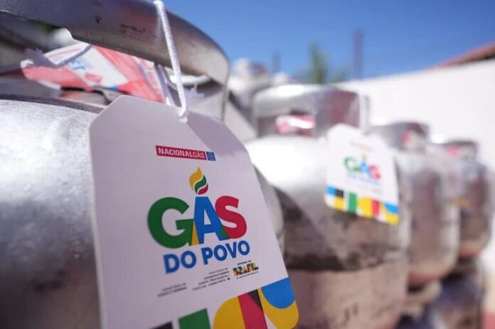 Gás do Povo: Presidente Lula sanciona lei que garante energia gratuita a famílias de baixa renda