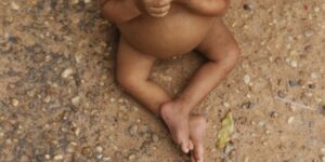 Vulnerabilidade social afeta altura de crianças indígenas e nordestinas, aponta pesquisa