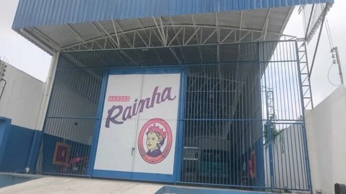 Fábrica Rainha Isabel abre recebimento de currículos para futuras oportunidades em Manaus