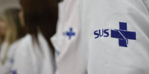 Mais Médicos Especialistas: inscrições para 1.206 vagas terminam neste domingo