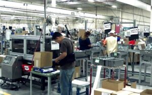 Grupo Hunt abre vaga para Montador com salário de R$ 2.359,02 no Polo Industrial de Manaus