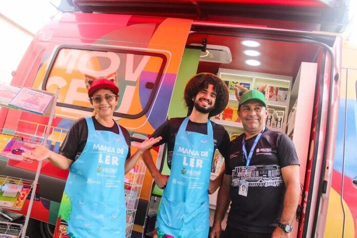 Governo Presente leva cultura e economia criativa a comunidade do Japiim em Manaus