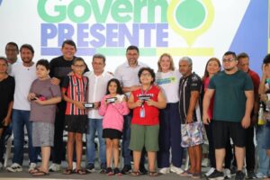 Governador Wilson Lima inaugura sexto Castramóvel na 32ª edição do Governo Presente, no Japiim