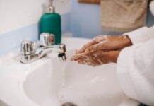 “Não somos alvo”: Prefeitura de Manaus reage em nota e repudia ataques após operação policial Prefeitura de Manaus reage em nota e repudia ataques após operação policial