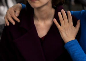 Empresa do PIM é condenada a pagar R$ 10 mil após vice-diretor assediar auxiliar de produção