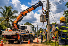 Motorista de Munck em Manacapuru