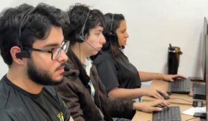 SSP-AM faz busca ativa para devolver celulares recuperados aos proprietários