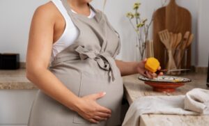 Trabalhadora será indenizada em Manaus após esforço físico no trabalho contribuir para parto prematuro