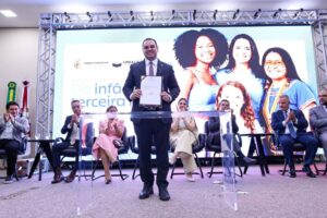 Presidente Roberto Cidade inicia processo de regulamentação da Escola do Legislativo, no Conselho de Educação, para ofertar cursos de pós-graduação