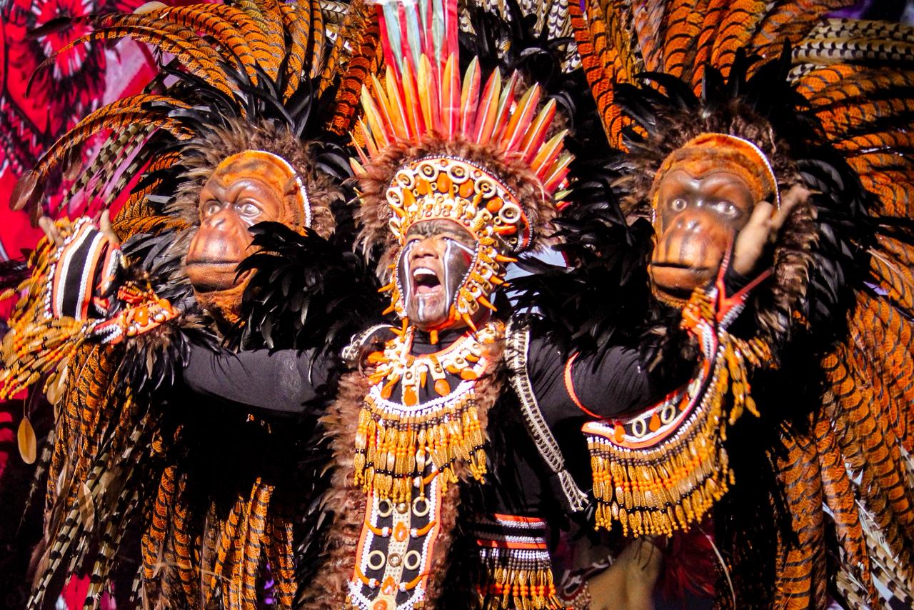 Garantido apresenta espetáculo e anuncia tema “Parintins: Portal do Encantamento” para 2026