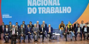 Fim do 6×1: Lula propõe negociação conjunta entre patrões, empregados e governo