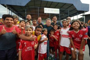 Comunidade da Compensa celebra revitalização de quadras esportivas com investimento de R$ 1,5 milhão