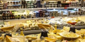 Crédito e emprego batem recordes e impulsionam vendas do comércio varejista