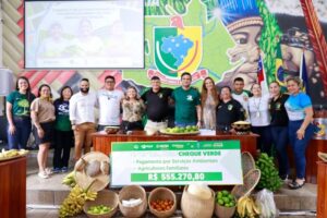 Ipaam, MMA e PNUD entregam mais de R$ 555 mil em Cheque Verde a indígenas em São Gabriel da Cachoeira