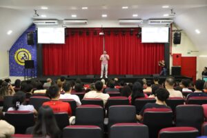 Prefeitura de Manaus promove 1º Encontro de Estagiários da Semed com mais de 460 participantes