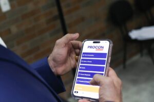 Procon-AM lança aplicativo para denúncias e amplia acesso dos consumidores aos seus direitos
