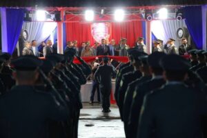 Wilson Lima forma 104 aspirantes a oficiais da Polícia Militar do Amazonas