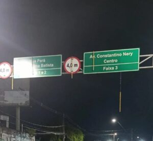 Prefeitura de Manaus intensifica sinalização viária para aumentar segurança em diversas zonas da cidade