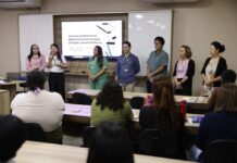 Educadores de escolas bilíngues de Manaus participam de formação para professores de japonês