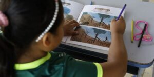 Menina de Araguatins encanta Lula com relato sobre “mundo mágico” da leitura