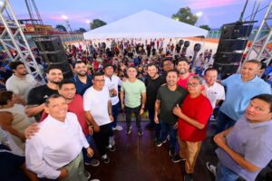 David Almeida inaugura 36º complexo esportivo no Colônia Antônio Aleixo, zona Leste de Manaus