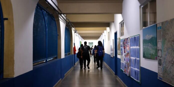 IBGE: Quatro em cada dez adolescentes brasileiros já foram vítimas de bullying escolar