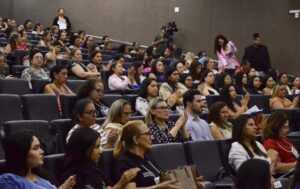 Seminário estadual em Manaus une órgãos para prevenir gravidez na adolescência