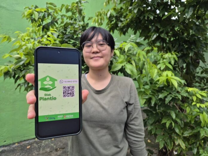 Prefeitura de Manaus lança "Disk Plantio" para população solicitar mudas em frente a imóveis