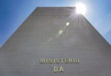 Governo prevê R$ 4,4 bilhões com nova taxação de fintechs, bets e JCP em 2026