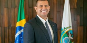 Douglas Ruas é eleito presidente da Alerj e assume interinamente o governo do Rio