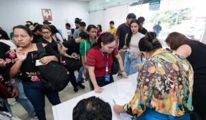 Manaus abre inscrições para 68 mil vagas em bolsas de idiomas e pós-graduação em 2026