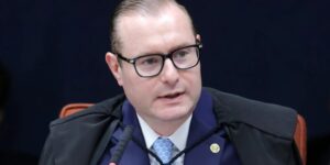 Ministro Zanin do STF suspende eleição indireta para governador do Rio de Janeiro
