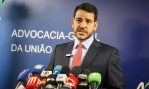 Lula envia nesta terça ao Senado indicação de Jorge Messias para vaga no STF