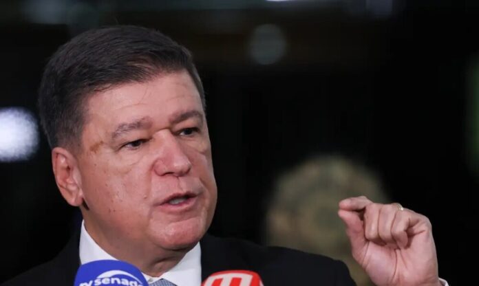 Senador Carlos Viana nega irregularidades em destinação de emendas para fundação ligada à Igreja da Lagoinha