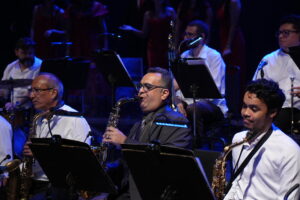 Amazonas Band apresenta concerto gratuito ‘Tom de Bossa’ no Teatro da Instalação