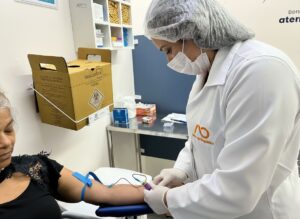Hospital Platão Araújo reduz tempo de exames laboratoriais de 4 horas para 1h26